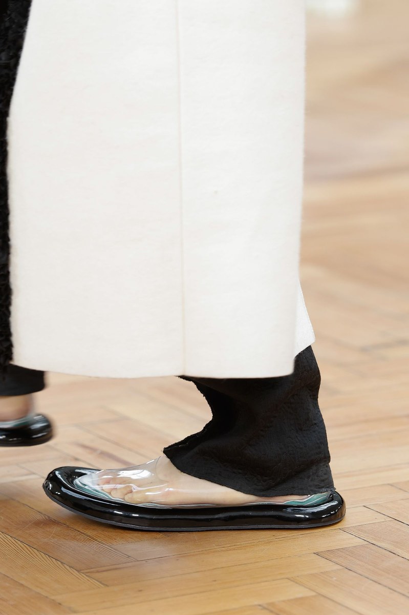 Shoe 2