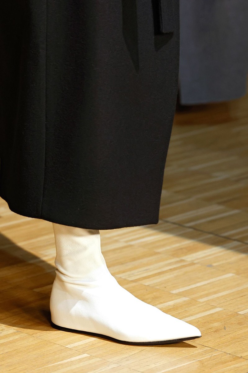 Shoe 3
