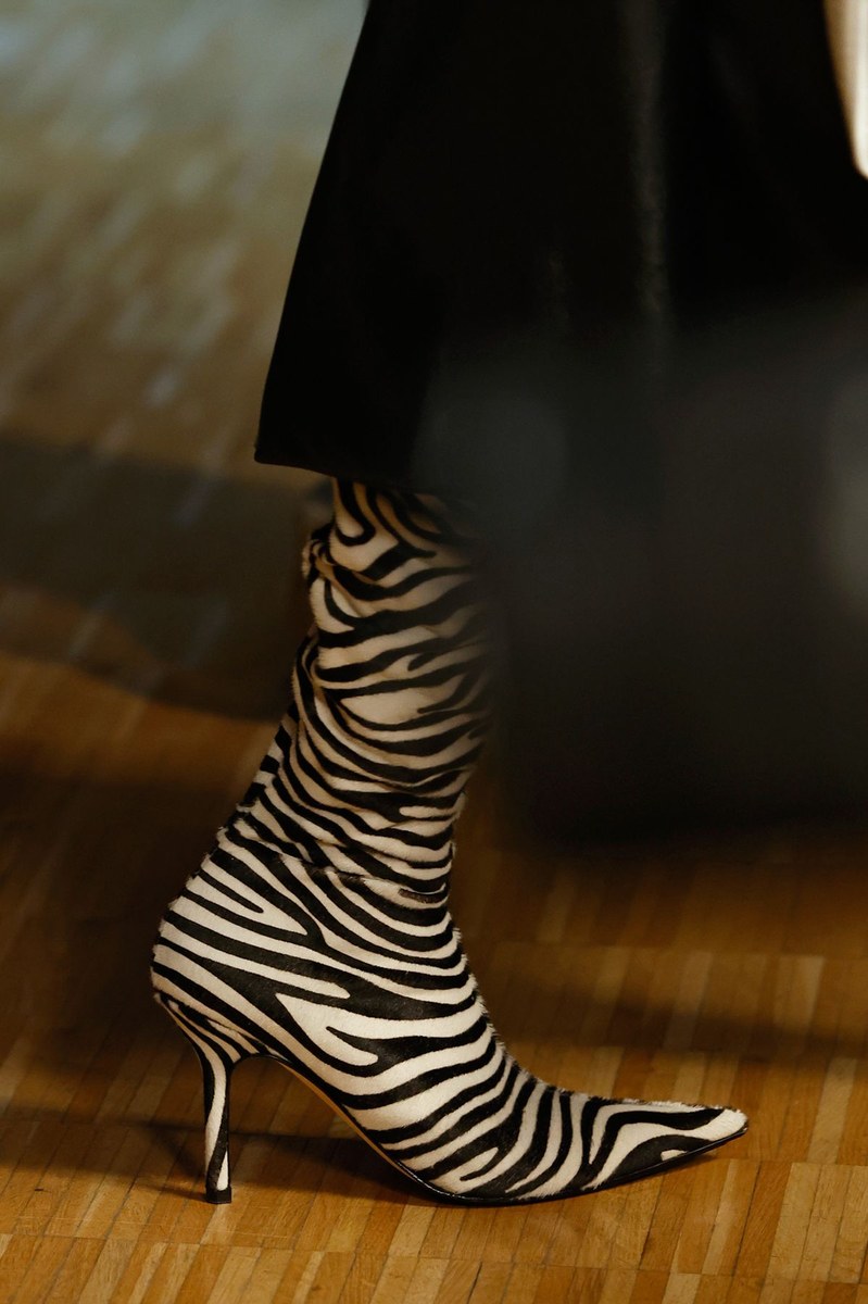 Shoe 7