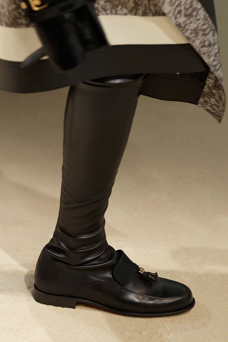 Shoe 2