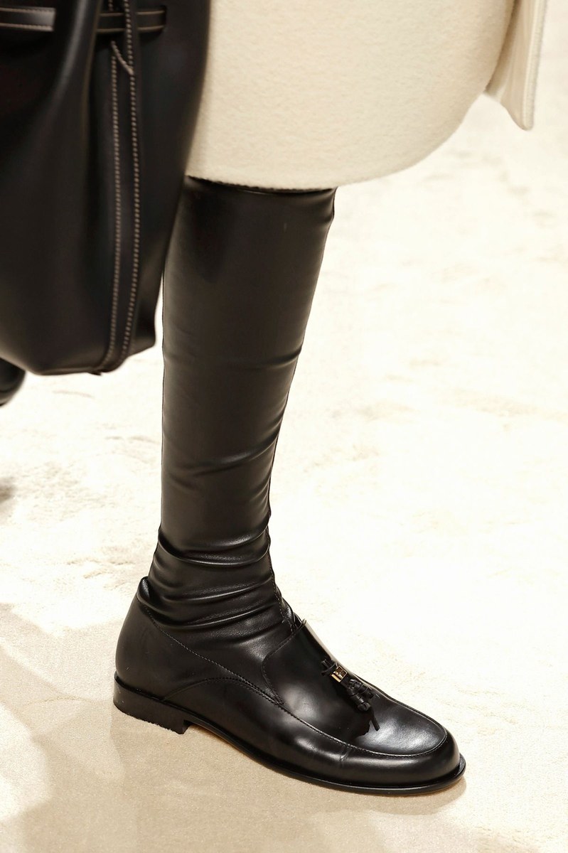 Shoe 6