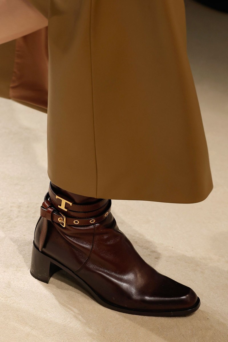 Shoe 37