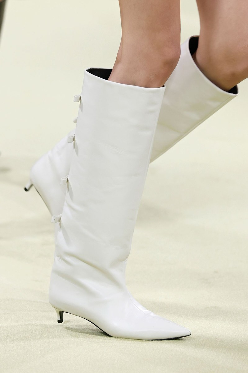 Shoe 6
