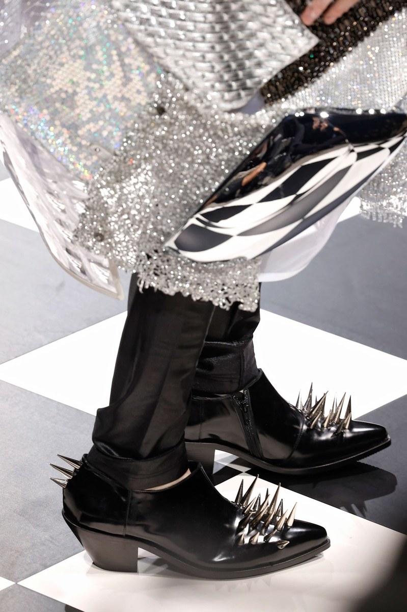 Shoe 2