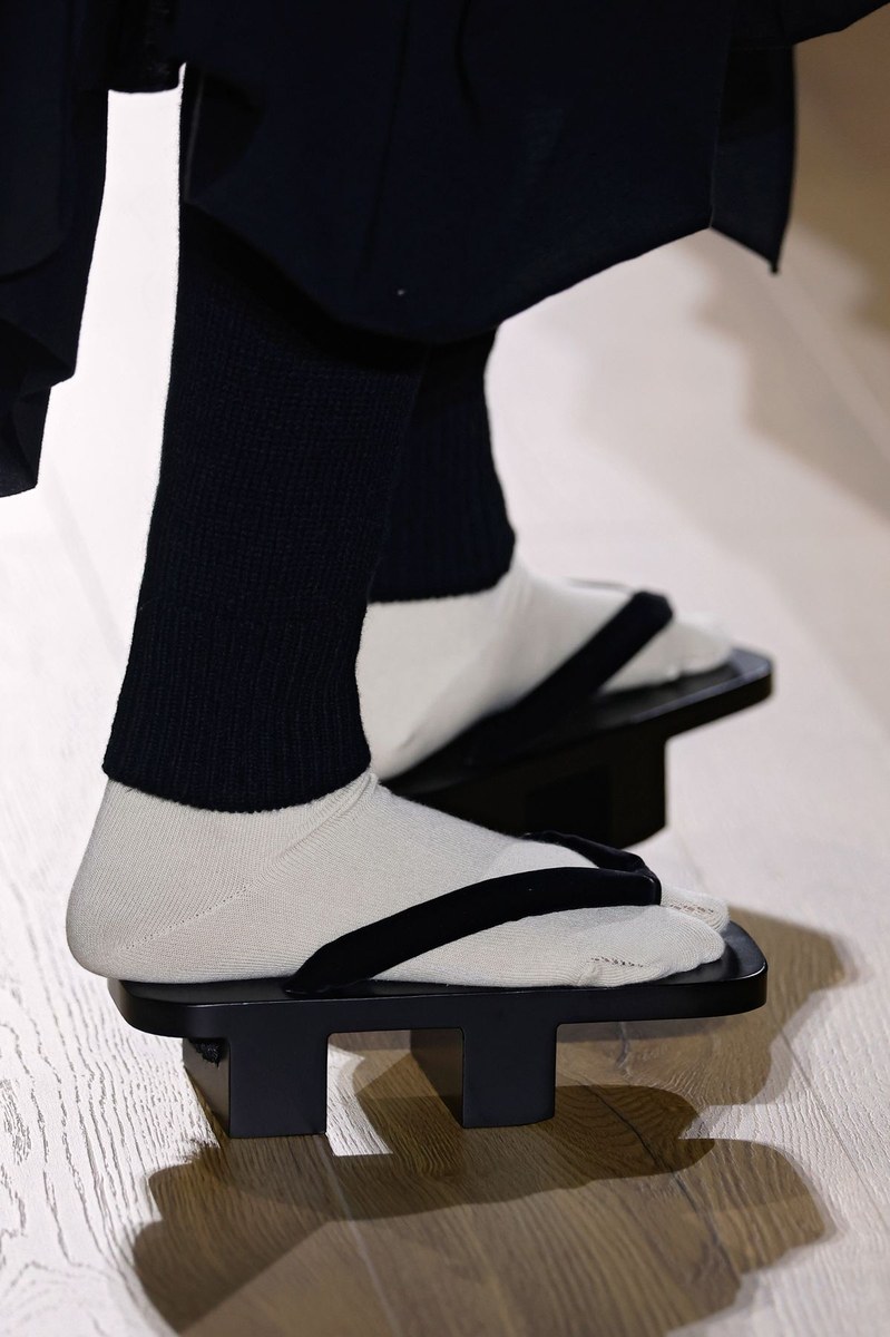 Shoe 3