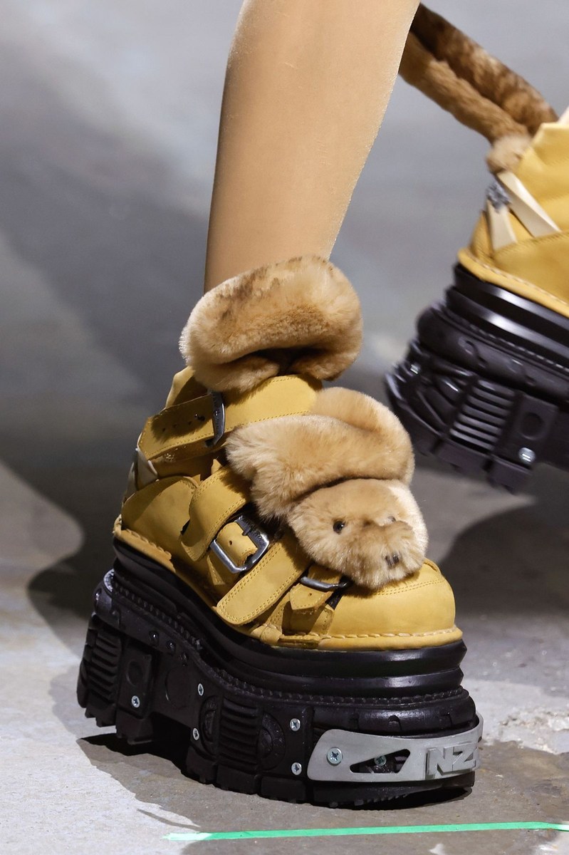 Shoe 4