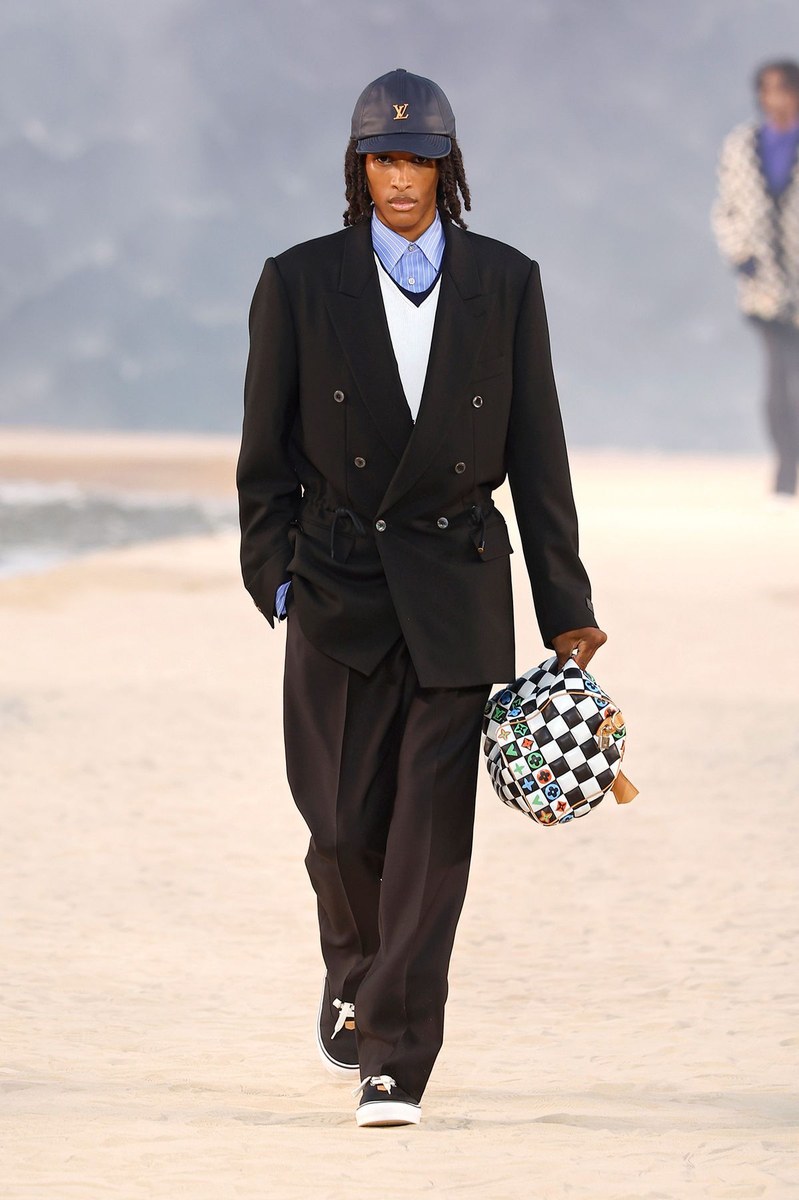 Louis Vuitton SS27 Men Looks Report