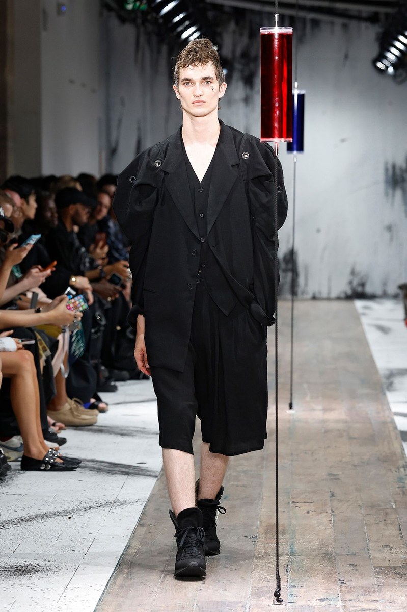 Yohji Yamamoto SS27 Men Looks Report