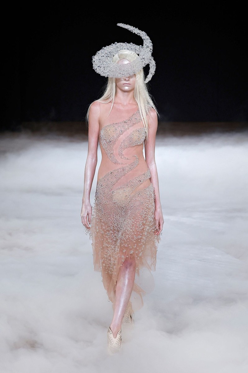 Iris van Herpen Haute Couture FW26 Report