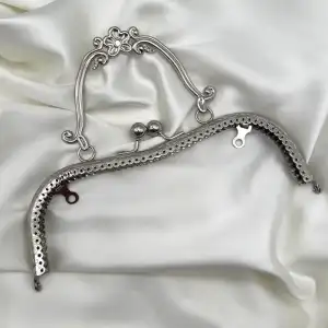 Cadre de Sac 20 et 18 cm