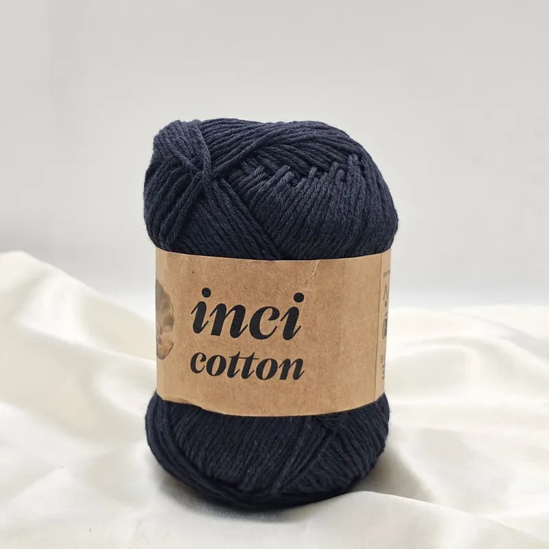 Bleu marine foncé