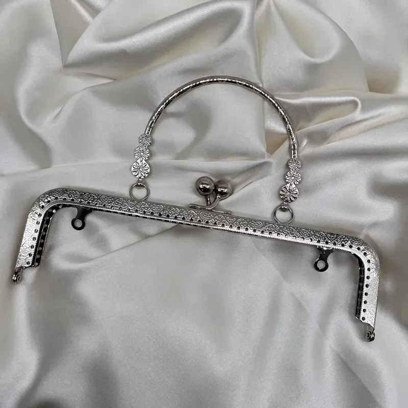 Modèle 20cm