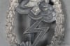 Original German WWII Luftwaffe Ground Assault Badge (Erdkampfabzeichen der Luftwaffe) - Image 3 of 0