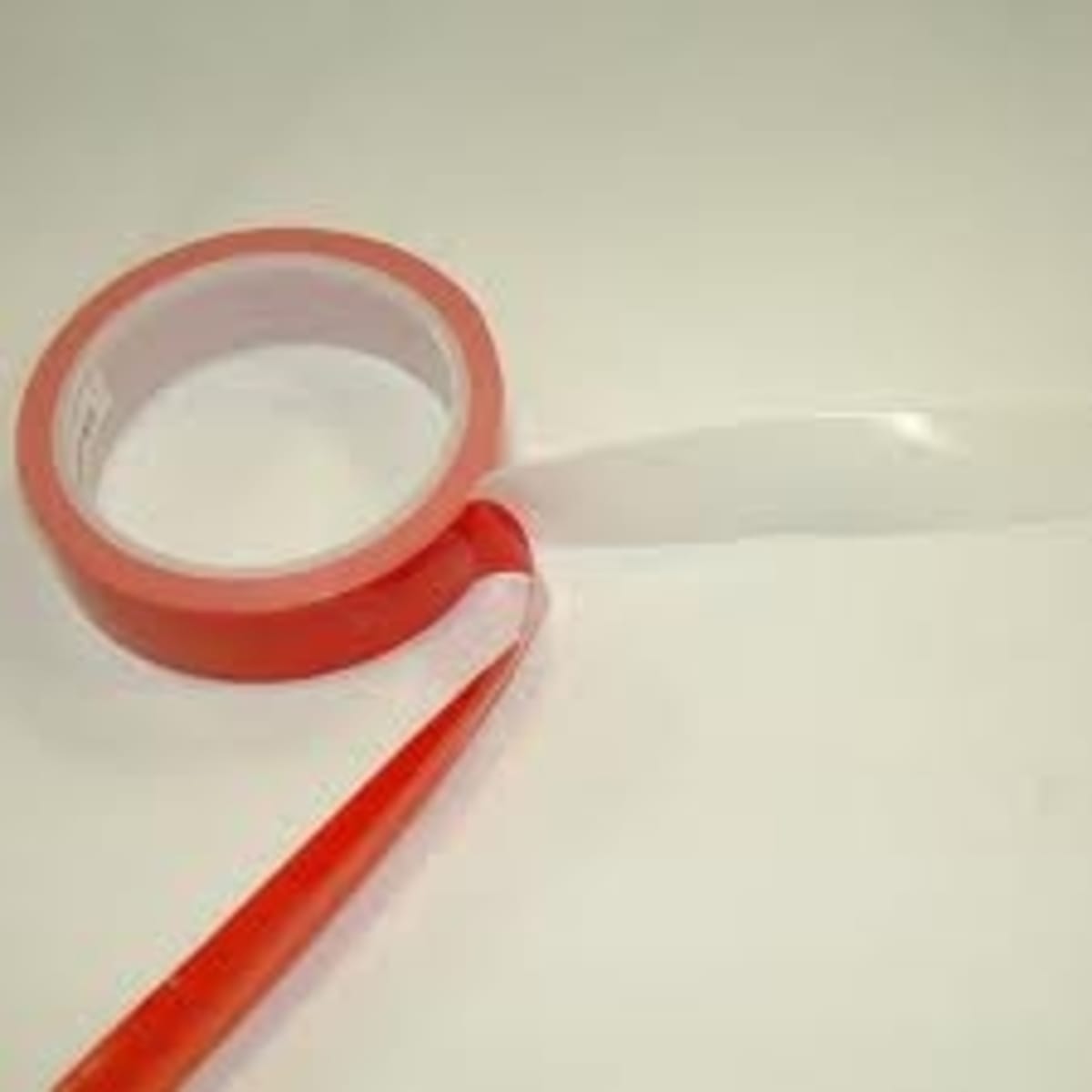 TAPE, ULTRA HIGH BOND, 15.7 MIL, 1/2" X 72 YD, WHITE, 24 ROLLS/CASE