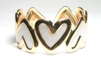 SS-18-W STAINLESS STEEL CUFF BRACELET IN WHITE  HEART