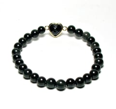 SB6-008-6mm STONE ROUND BEAD BRACELET IN BLACK HEART DESIGN -7 1/2"