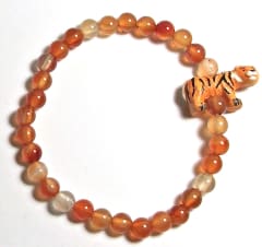 SB6-016-6mm STONE ROUND BEAD BRACELET IN TIGER DESIGN -7 1/2"