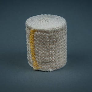 Avcor Health Care Products HoneycombÂ® / X-Tenâ„¢ Double Hook & Loop Closure Elastic Bandage, 2 Inch x 6 Yard