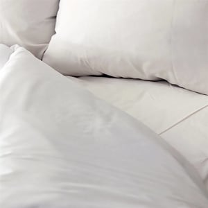 Royal Blue Intl T130 Basic Plus Fitted Bed Sheet, 36 x 84 Inch