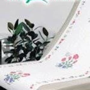 Graham Medical Products RoseGardenÂ® Crepe Table Paper, 18 Inch x 125 Foot