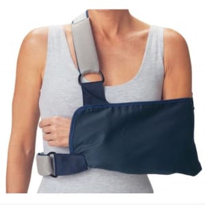 DJO ProCareÂ® Shoulder Immobilizer, Small