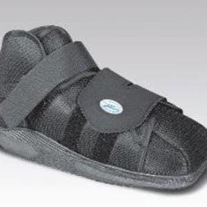 Darco International DarcoÂ® APBâ„¢ Post-Op Shoe, Medium