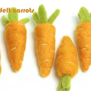 Large Felt Carrots