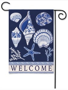 Chinoiserie Seashells Burlap Decorative Garden Flag
