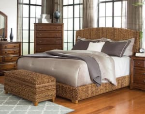 Laughton Woven Banana Leaf Bed by Coaster - 300501Q