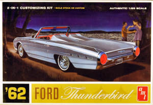 AMT_682_1962_Ford_Thunderbird
