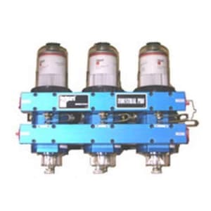 Fleetguard service part, part number FH23438.