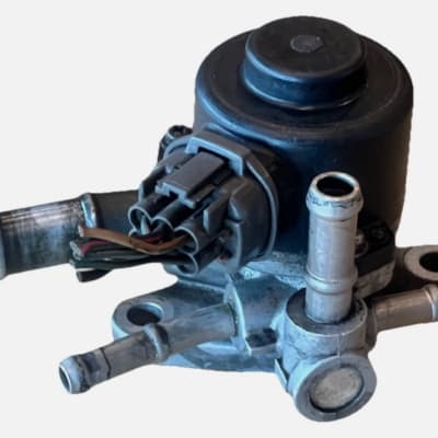 Idle Air Control Valve  1990 Lexus LS400