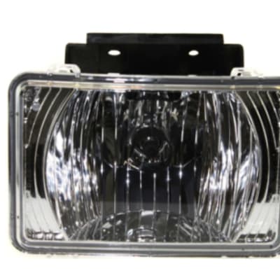 Driver Side Signal Light & Passenger Side Fog light & Lower Bumper  2006 CHEVROLET Colorado 3.5