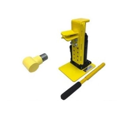 Bogert Aviation Cessna 340/401/402/411/414 Jack Kit. Portable hydraulic main gear jack with jack pad for maintenance. Made in USA.