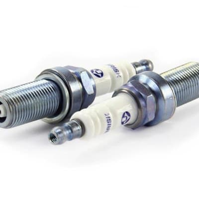 Brisk Silver Racing Spark Plugs for Lexus IS350, GS350 and RC350 (6 plugs)