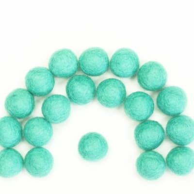 2.5 cm handmade felt balls - Wholesale Bulk Quantity: 50 - Pastel Rainbow  Colors - 100% Wool Poms for Crafts, Garland Making, March Bunting, Mantel