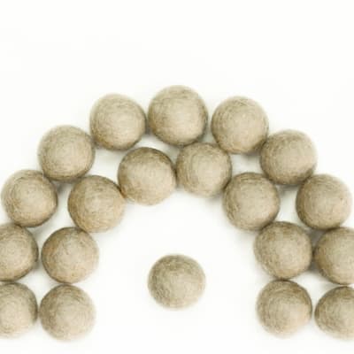 Wholesale FINGERINSPIRE 24 Pcs 3 Styles Needle Wool Felt Balls 1.1