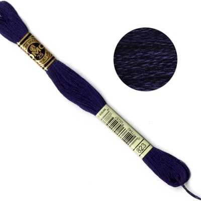 DMC Embroidery Floss - Navy (823)
