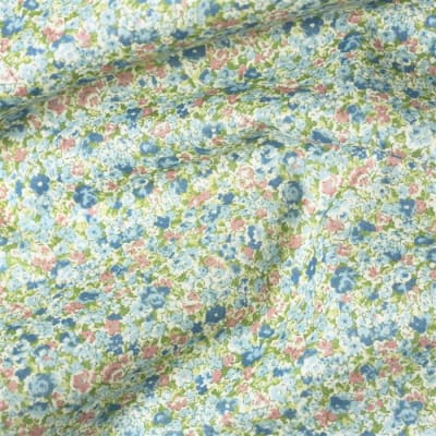 Petite Garden Lawn - Sky