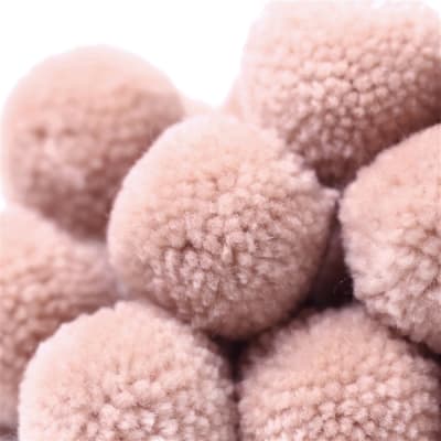  Geosar 50 Pieces White Yarn Pom Poms Valentine's Day Yarn Pom  Poms Pom Pom Balls for DIY Handmade Crafts Home Valentine's Day Holiday  Hanging Decorations(Multi Size, White) : Home & Kitchen