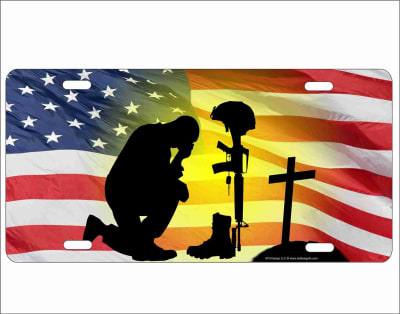 solider kneeling military salute personalized novelty front license plate Decorative vanity car tag