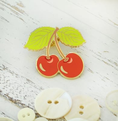 Enamel Pin: RETRO CHERRIES