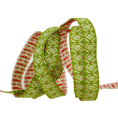RIBBON: Green Yuletide Pines