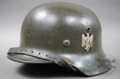 Original German WWII M35 Heer Double Decal Helmet EF62