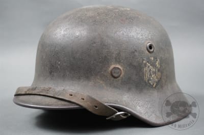 Original German WWII Single Decal M40 Heer (Army) Helmet