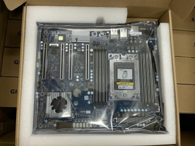 GIGABYTE MC22-HS0 256GB 256GB AMD DDR4 VGA Motherboard. REFURBISHED. IN STOCK.