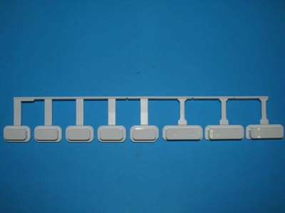 414563 KEY HOLDER 8/1 0502-B WMD-70