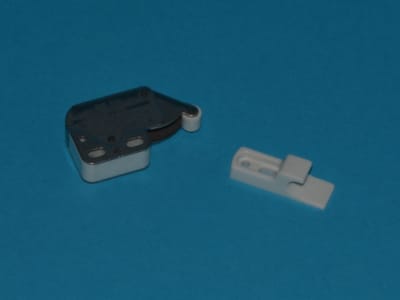 699584 HOUSING DOOR LATCH TD-75/85.C INOX