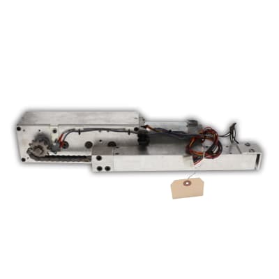 KM 3100 Right Hand ADA Transom Operator