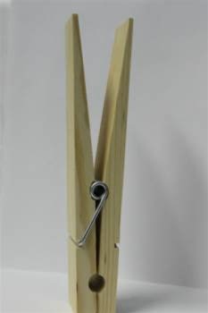 CLOTHESPIN-9 CLOTHESPIN 1-15/16" X 9"
